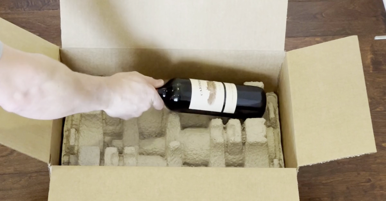 Eco-Friendly Pulp Wine Shipping Kits | Sustainable Packaging