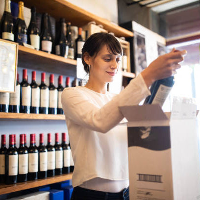 Protecting Your Wine: Importance of Sturdy Wine Shipping Boxes