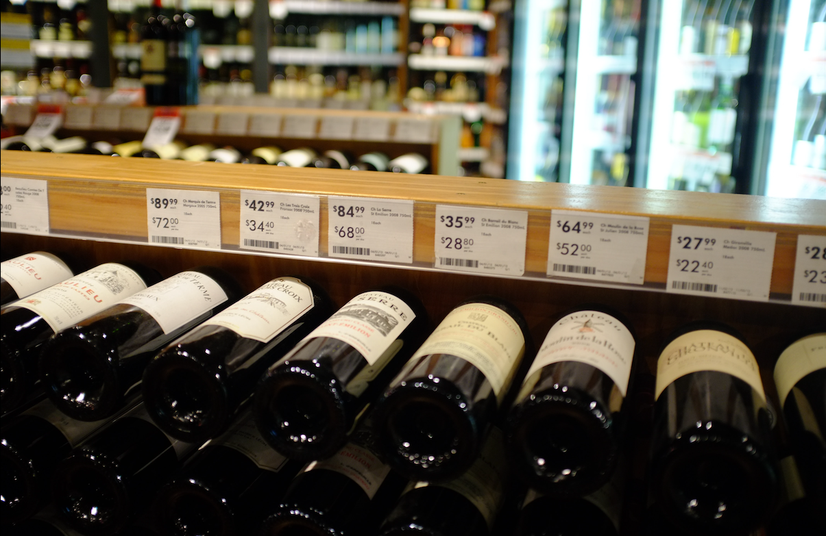 How to Sell: 7 Best Ways to Sell Wine