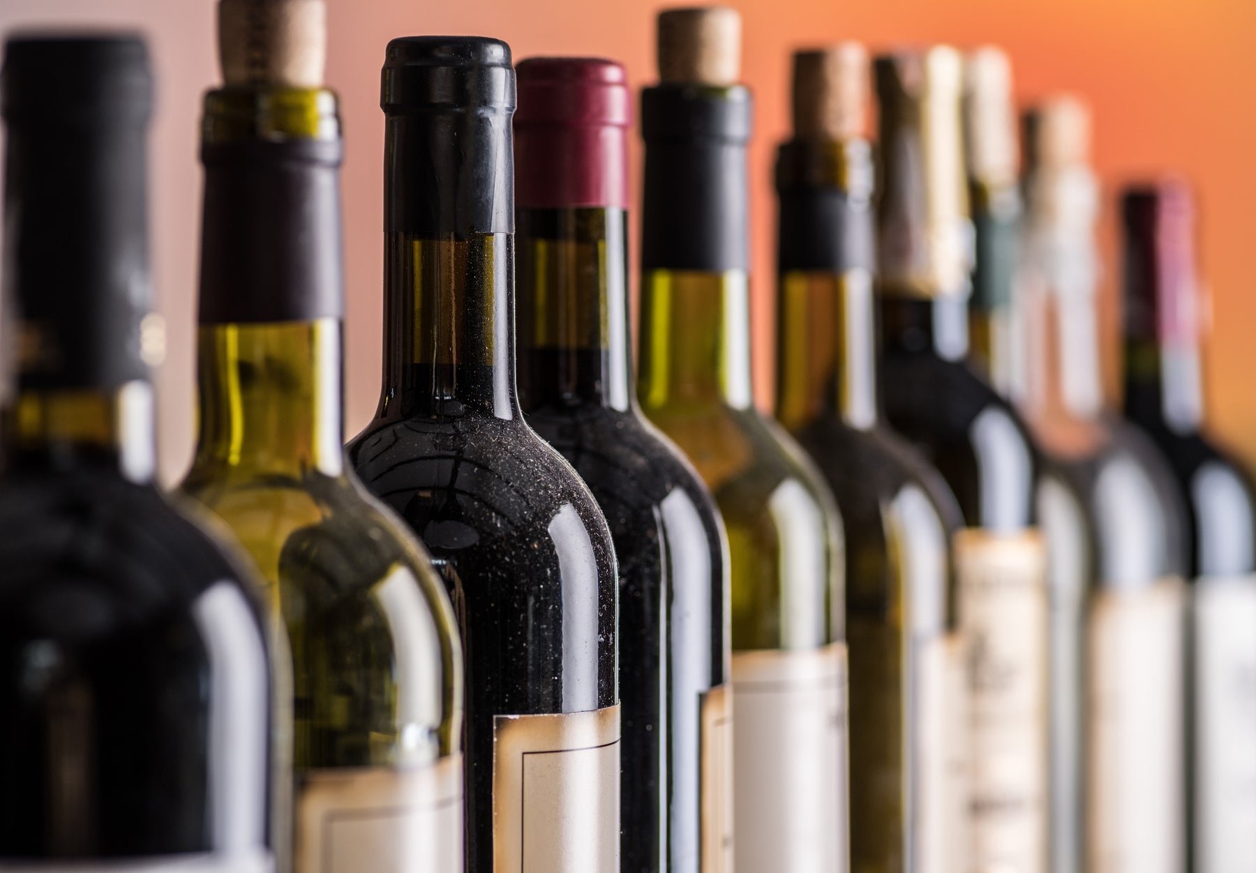 Wine Packaging: 5 Reasons Why Glass Bottles Still Work