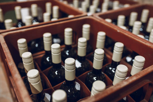 Customizing Your Wine Packaging: A Guide to Wine Shipping Box Options